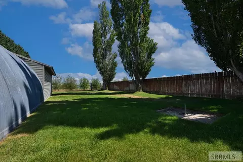 Exterior - 194 N 3400 E, Rigby, ID 83442 photo 9 of 10