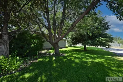 Exterior - 194 N 3400 E, Rigby, ID 83442 photo 10 of 10