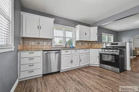 Kitchen - 194 N 3400 E, Rigby, ID 83442 photo 1 of 1