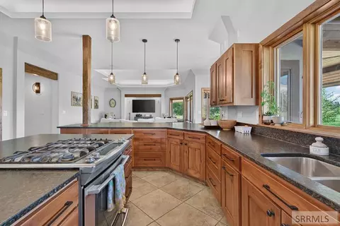 Kitchen - 63 Mountain View Rd, Salmon, ID 83467 photo 3 of 6