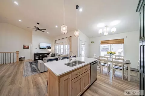 Kitchen - 655 N Lincoln St, Rigby, ID 83442 photo 5 of 9