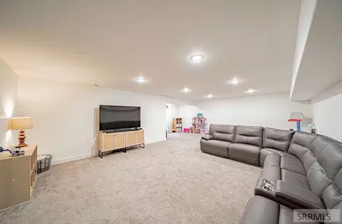 Other - 655 N Lincoln St, Rigby, ID 83442 photo 10 of 14