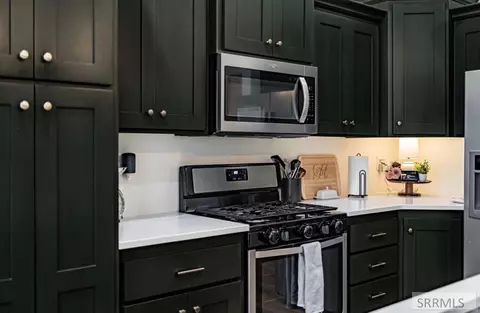 Kitchen - 655 N Lincoln St, Rigby, ID 83442 photo 8 of 9