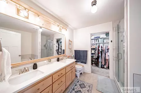Bath - 655 N Lincoln St, Rigby, ID 83442 photo 1 of 11