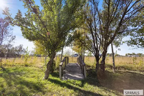 Exterior - 225 N 3800 E, Rigby, ID 83442 photo 11 of 17
