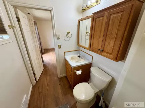 Bath - 225 N 3800 E, Rigby, ID 83442 photo 7 of 9