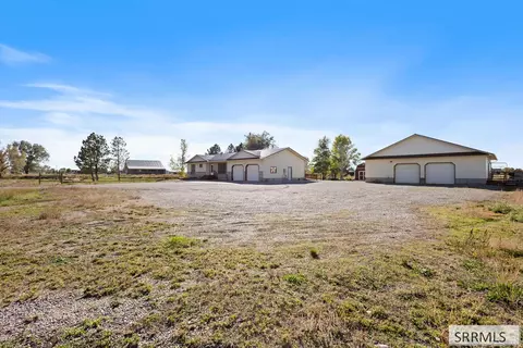 Exterior - 225 N 3800 E, Rigby, ID 83442 photo 16 of 17