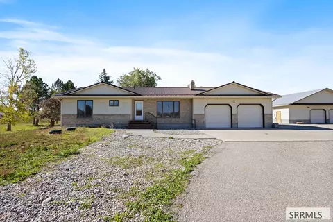 Exterior - 225 N 3800 E, Rigby, ID 83442 photo 15 of 17