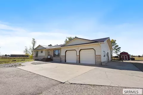 Exterior - 225 N 3800 E, Rigby, ID 83442 photo 7 of 17
