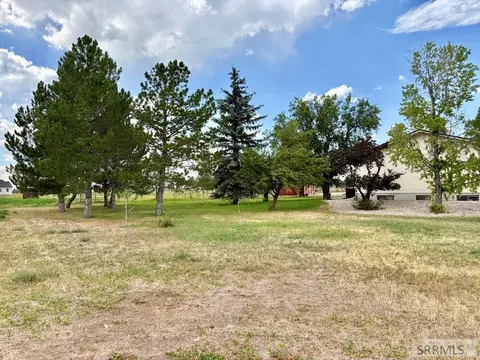 Exterior - 225 N 3800 E, Rigby, ID 83442 photo 3 of 7