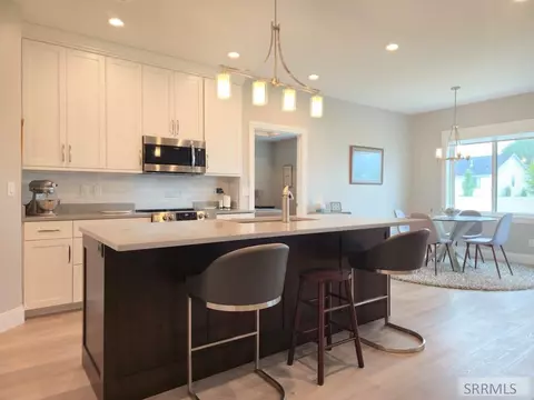 Kitchen - 1012 Cypress Loop, Rexburg, ID 83440 photo 1 of 2