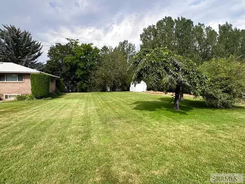 Exterior - 3839 E 12 N, Rigby, ID 83442 photo 2 of 11