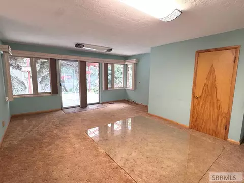Living - 3839 E 12 N, Rigby, ID 83442 photo 4 of 5