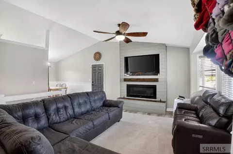 Living - 4465 E Cochise Dr, Ammon, ID 83406 photo 1 of 1