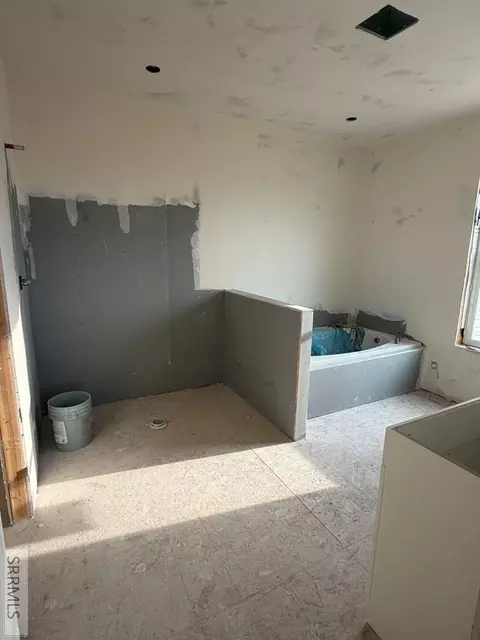 Bath - 3757 E 369 N, Rigby, ID 83442 photo 1 of 2