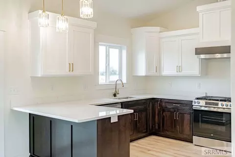 Kitchen - 3811 E 228 N, Rigby, ID 83442 photo 11 of 13