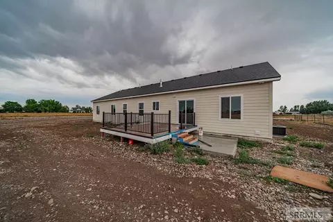 Exterior - 3811 E 228 N, Rigby, ID 83442 photo 7 of 7