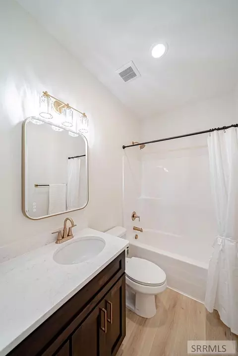 Bath - 3811 E 228 N, Rigby, ID 83442 photo 5 of 7