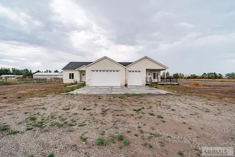 Exterior - 3811 E 228 N, Rigby, ID 83442 photo 1 of 7