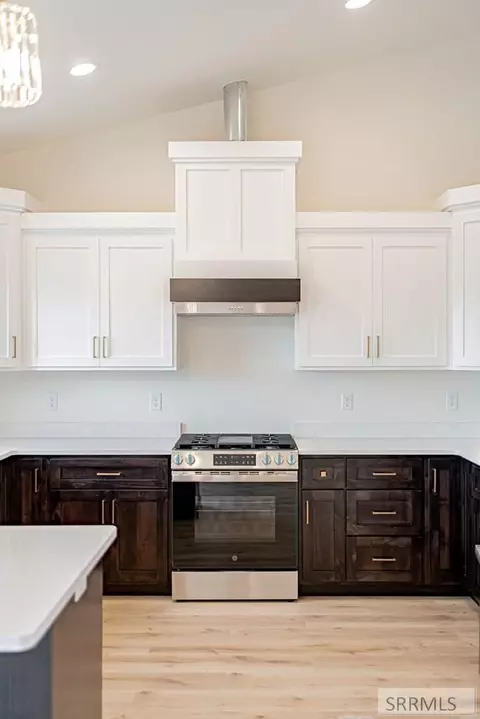 Kitchen - 3811 E 228 N, Rigby, ID 83442 photo 12 of 13