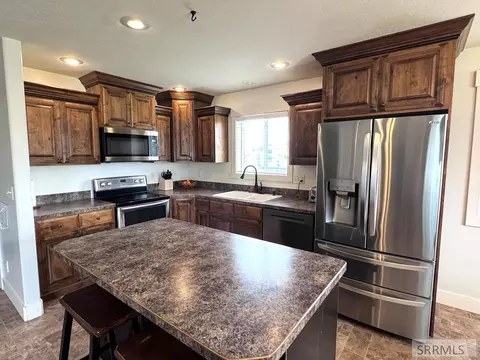 Kitchen - 3937 E 172 N, Rigby, ID 83442 photo 3 of 4
