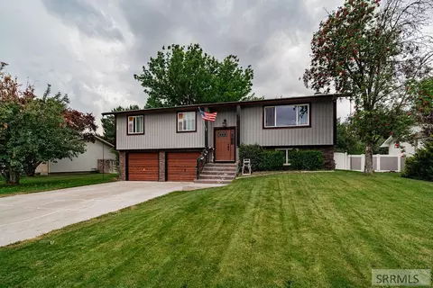 2848 Disney Dr, Idaho Falls, ID 83404