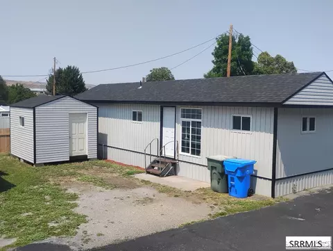 4530 S 5th St #D3, Pocatello, ID 83204