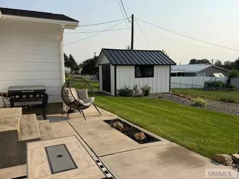 Exterior - 403 9th St, Salmon, ID 83467 photo 7 of 12