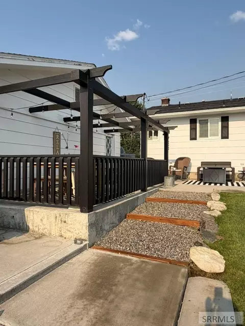Exterior - 403 9th St, Salmon, ID 83467 photo 6 of 12