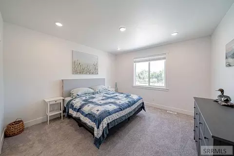 4777 E Miles Dr, Iona, ID 83427 photo 15