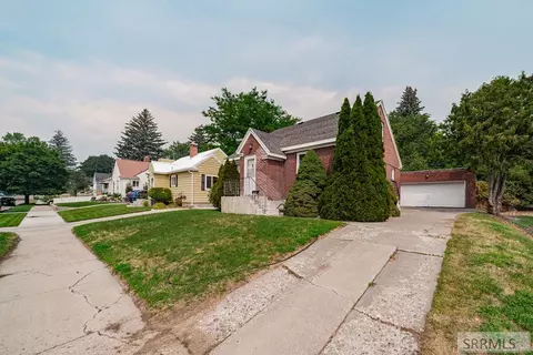 475 E 5th St, Idaho Falls, ID 83402