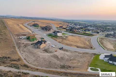 3185 Lancer Ave, Ammon, ID 83406 photo 4