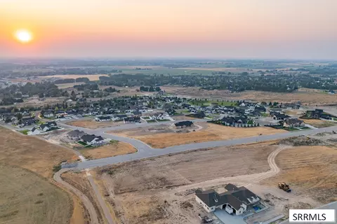 3333 Granger St, Ammon, ID 83406