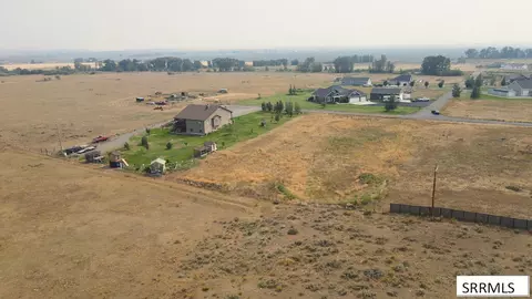 2919 Hackamore Dr, St Anthony, ID 83445 photo 2