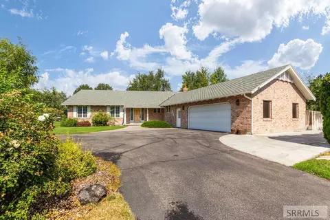 2770 Homestead Ln, Idaho Falls, ID 83404