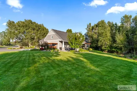 Exterior - 327 N 4410 E, Rigby, ID 83442 photo 12 of 21