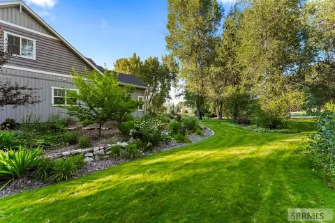 Exterior - 327 N 4410 E, Rigby, ID 83442 photo 19 of 21