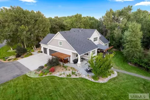 Exterior - 327 N 4410 E, Rigby, ID 83442 photo 2 of 21