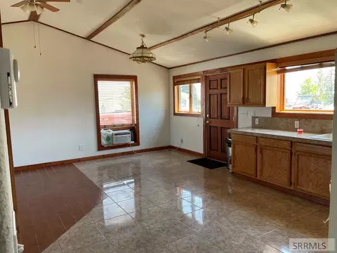 Living - 610 Apex Ln, Challis, ID 83226 photo 3 of 3