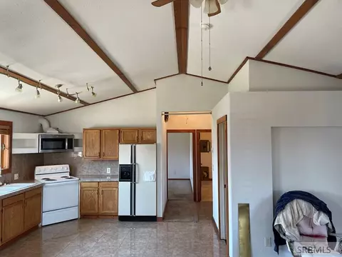Entry Way - 610 Apex Ln, Challis, ID 83226 photo 1 of 2