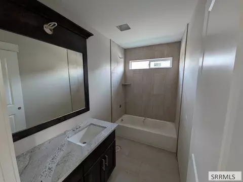 Bath - 3873 Walnut Way, Rigby, ID 83442 photo 2 of 2