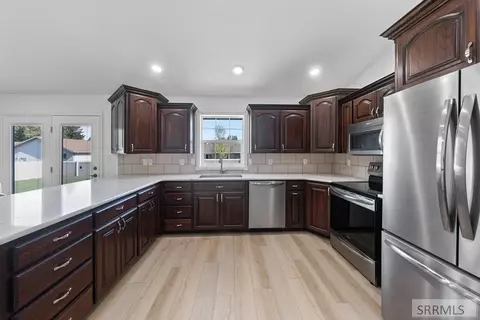 Kitchen - 625 Vale Ln, Rexburg, ID 83440 photo 2 of 4