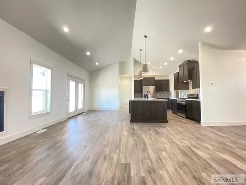 Living - 1144 Caliber Ln, Ammon, ID 83401 photo 1 of 2