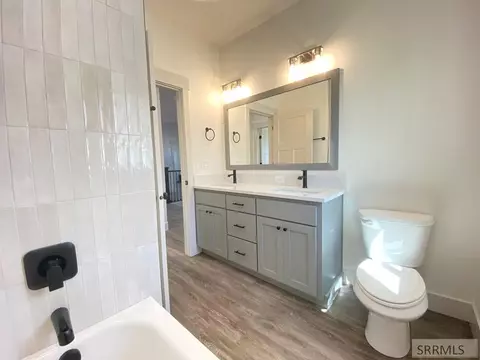 Bath - 1144 Caliber Ln, Ammon, ID 83401 photo 2 of 2