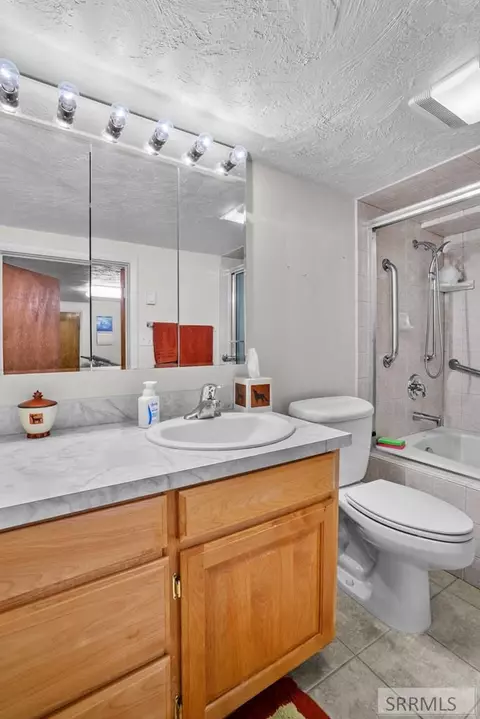 Bath - 167 N 4200 E, Rigby, ID 83442 photo 6 of 6