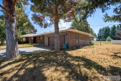 Exterior - 167 N 4200 E, Rigby, ID 83442 photo 2 of 7