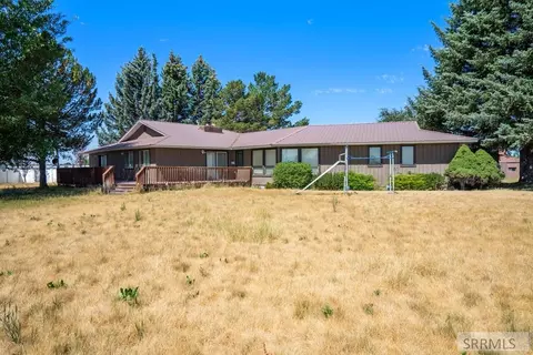 Exterior - 167 N 4200 E, Rigby, ID 83442 photo 4 of 7