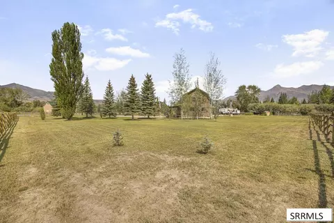 Exterior - 4236 Summit Dr, Mackay, ID 83251 photo 7 of 10