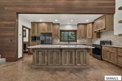 Kitchen - 1527 Shadow Run, Ashton, ID 83420 photo 1 of 2