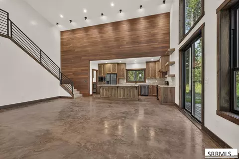 Living - 1527 Shadow Run, Ashton, ID 83420 photo 6 of 6